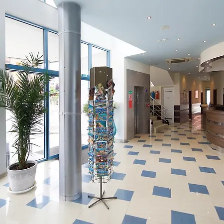 מלון Blue Bay 3*