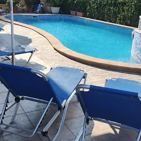 Blue Bay Hotel