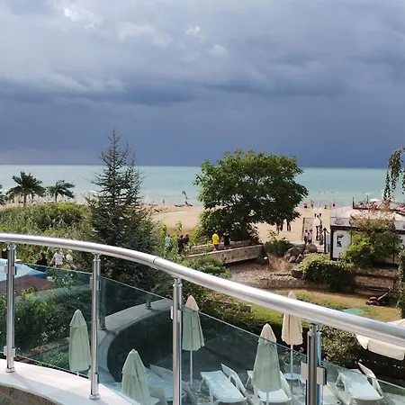 Blue Bay 3* סאני ביץ'