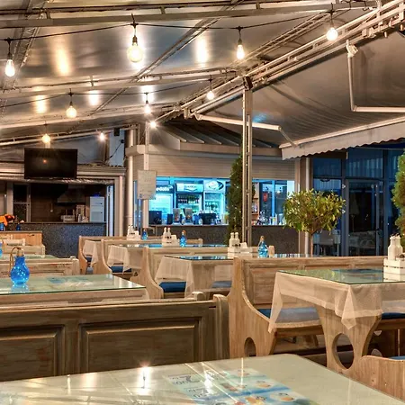 Blue Bay Отель 3*