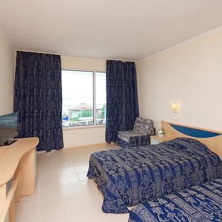 Отель Blue Bay 3*