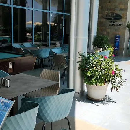 Blue Bay Отель